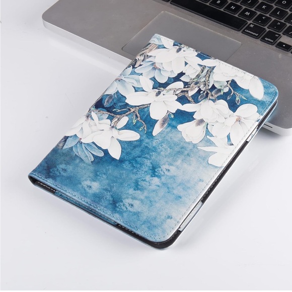 Nook Glowlight 4 Plus 7.8 inch Stand Case - Picture 6 of 8